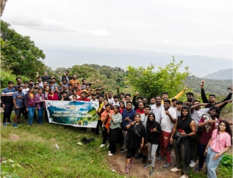 Team trekking 